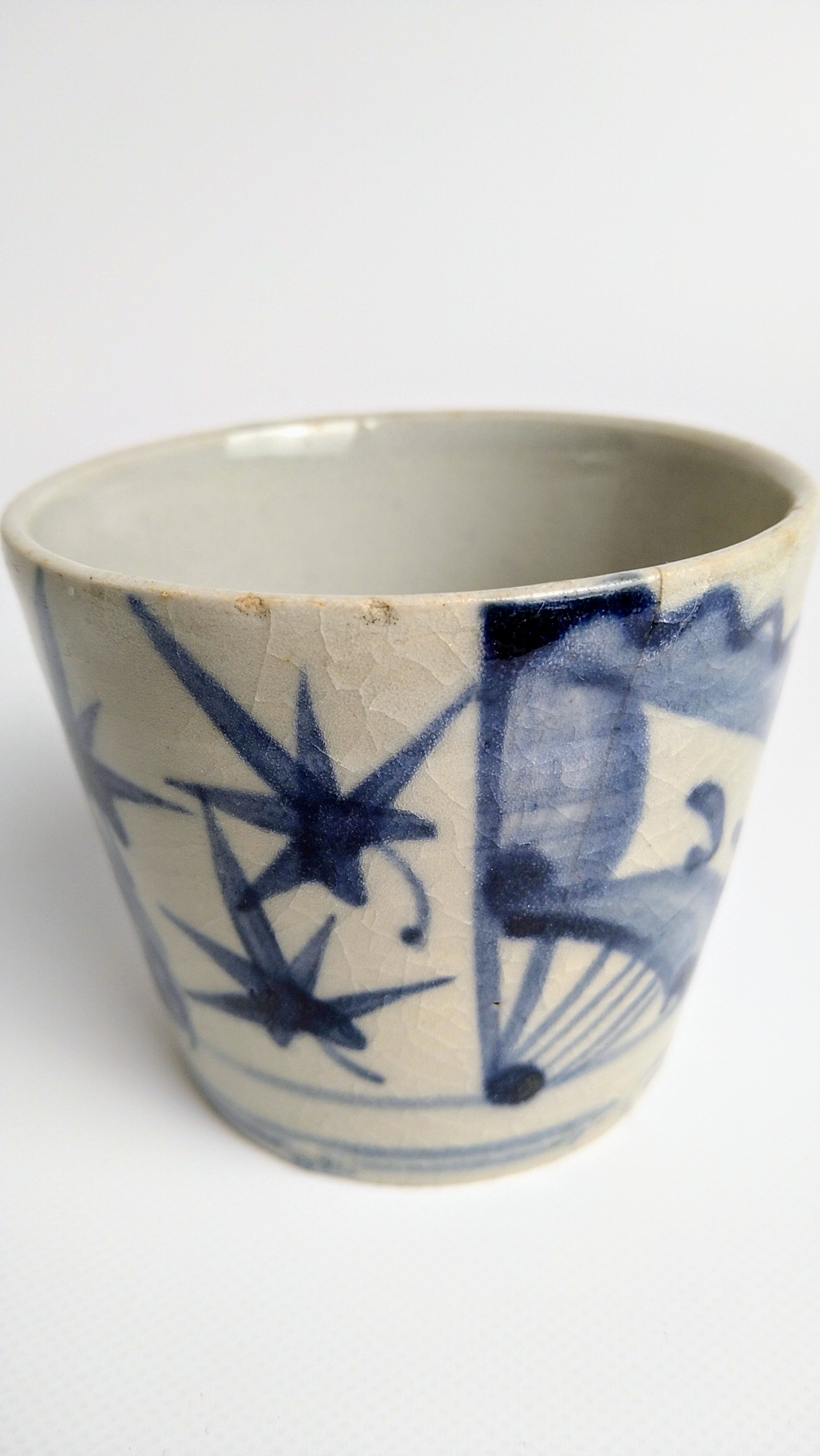 陶磁器 :: 太白焼 扇と紅葉文猪口 | COTTOU.JP 骨董の通販マーケット