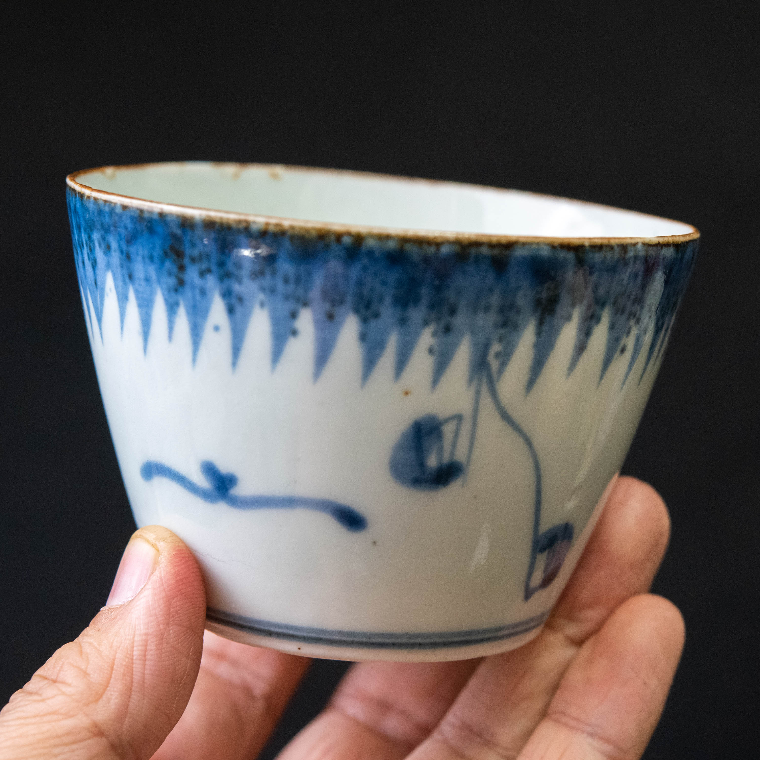 型紙摺 若葉の山遠望図 古伊万里蕎麦猪口 - メルカリ