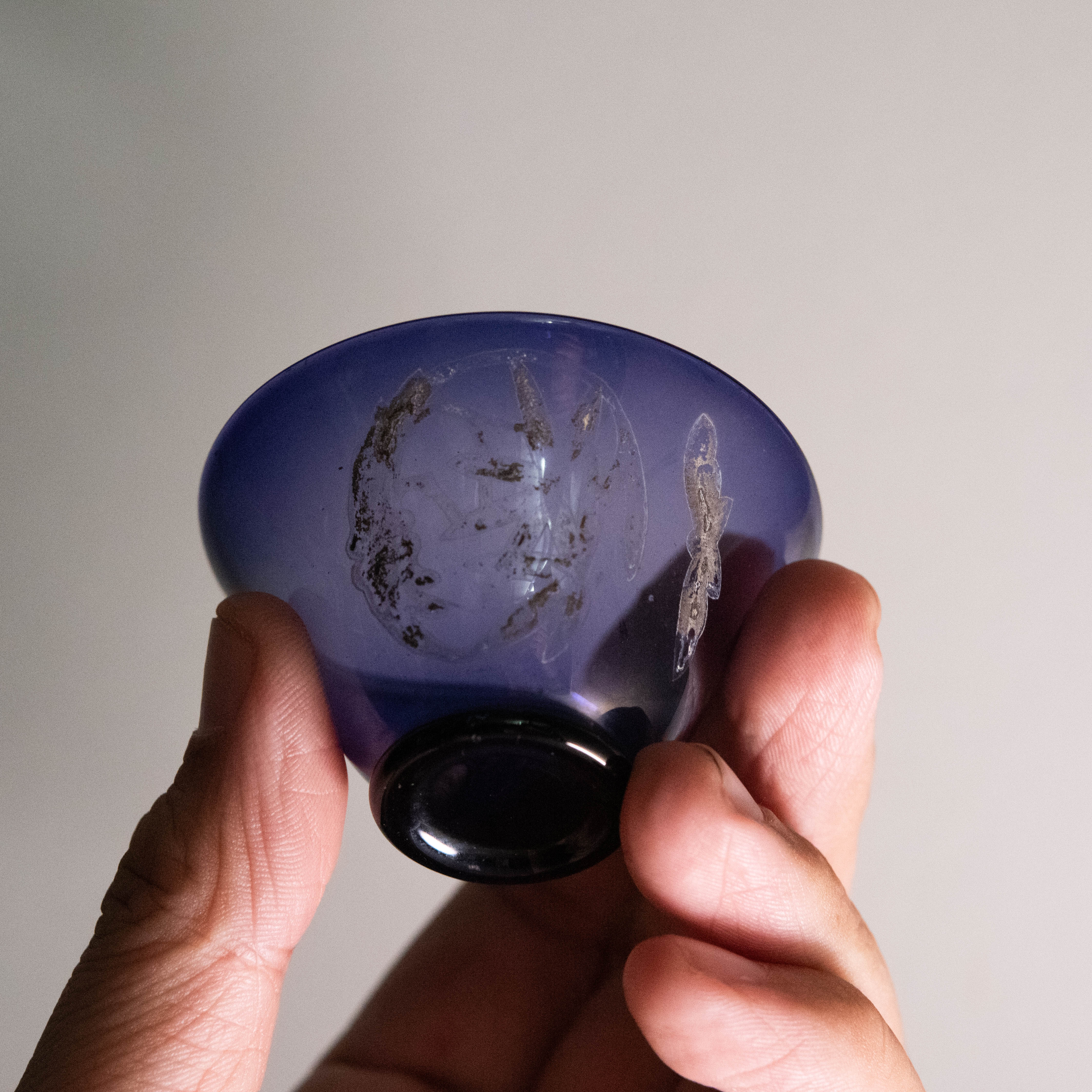 ガラス :: 幕末明治 笹文 紫 ギヤマン 盃 酒器 和ガラス
