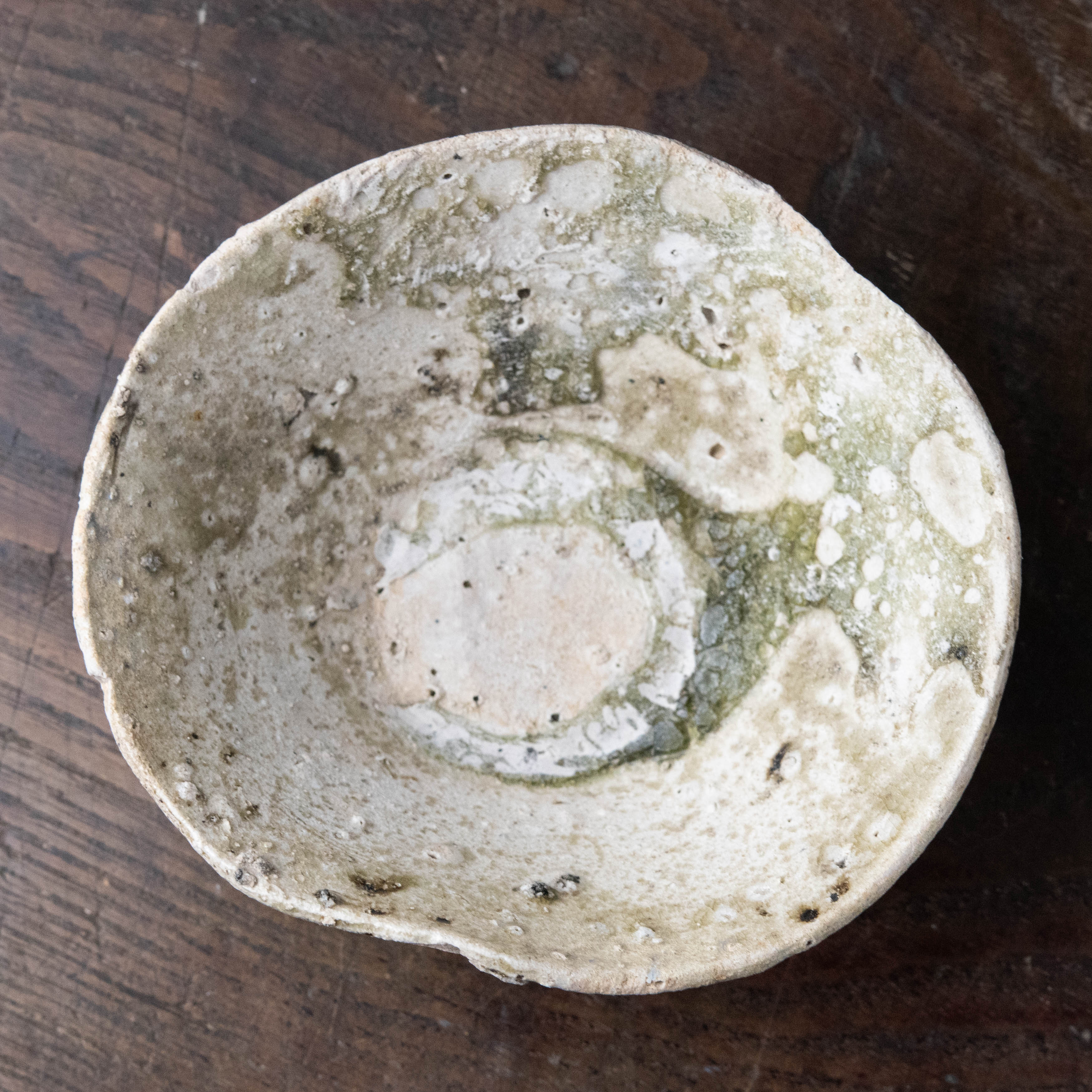 ◆美品 平安時代末から室町時代 8万購入！古瀬戸 『山茶碗』縁に淡灰色の自然釉 一部予約！】 ◇美品 平安時代末から室町時代 『山茶碗』縁に 8