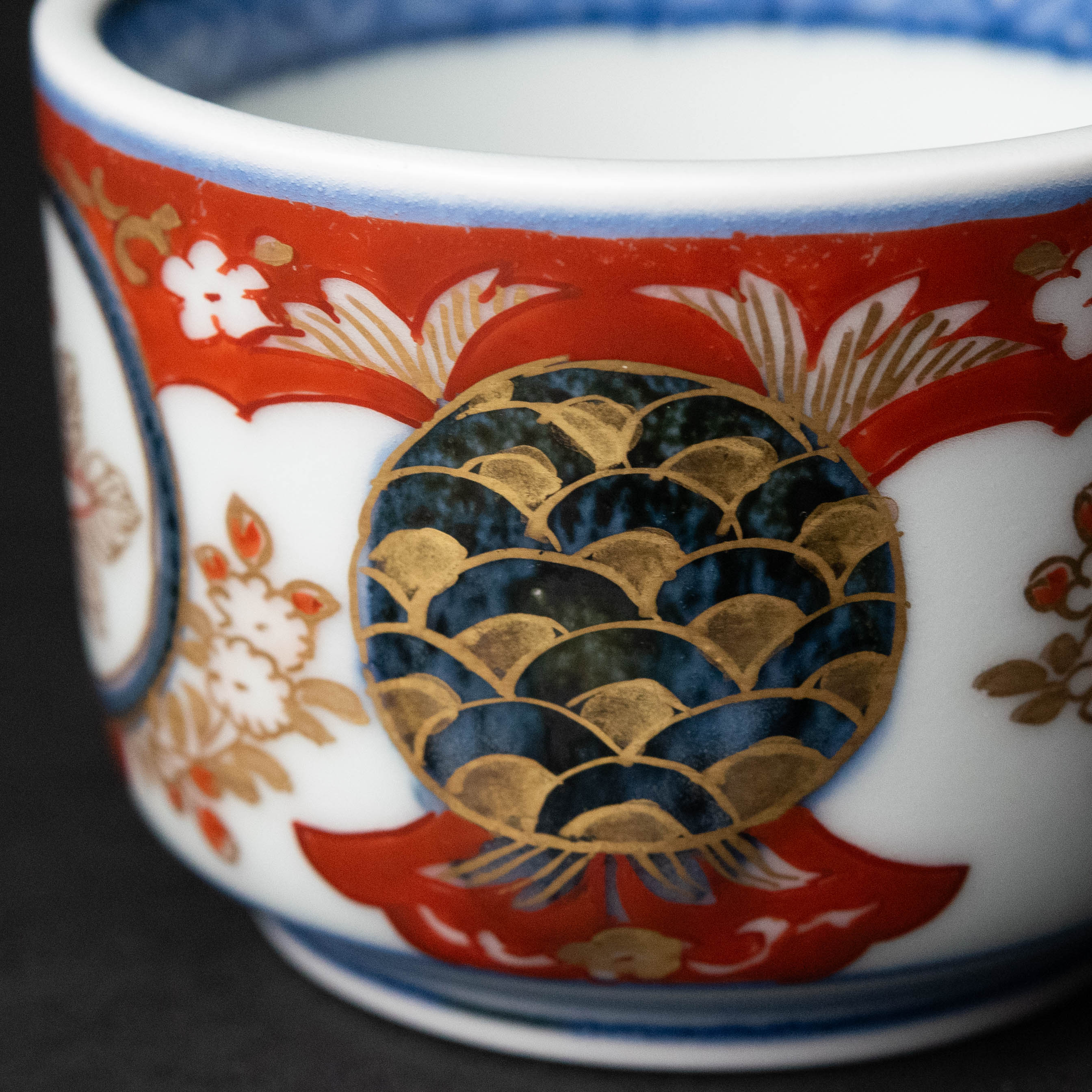 -73/y10　伊万里　色絵　兎　膾 73/y10 伊万里 色絵 兎 膾