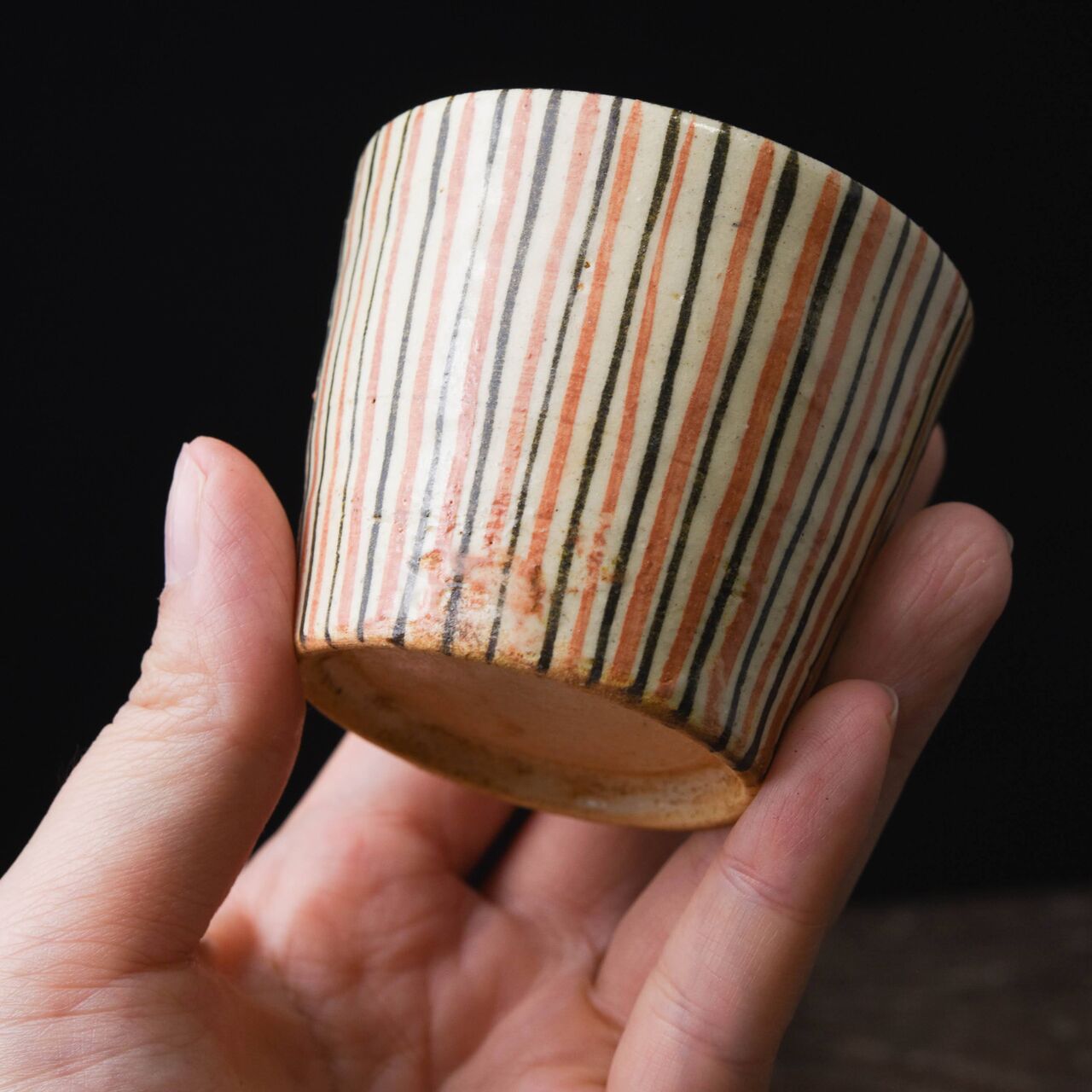 陶磁器 :: 麦わら手(木賊手) 美濃 蕎麦猪口 | COTTOU.JP 骨董の 陶磁器 :: 麦わら手(木賊手) 美濃 蕎麦猪口 | COTTOU.JP 骨董の