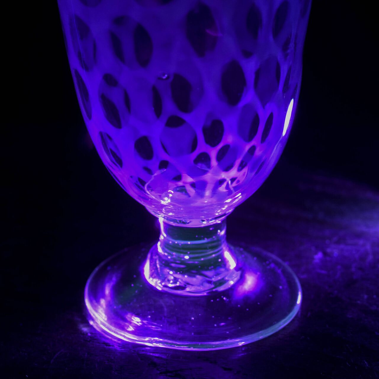 ガラス :: 水玉文赤縁なつめ形氷コップ | COTTOU.JP 骨董の通販