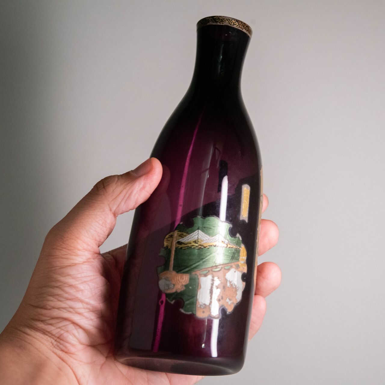 ガラス :: 幕末明治 風景文 紫 蒔絵 ギヤマン 徳利 酒器 和ガラス | COTTOU.JP 骨董の通販マーケットプレイス